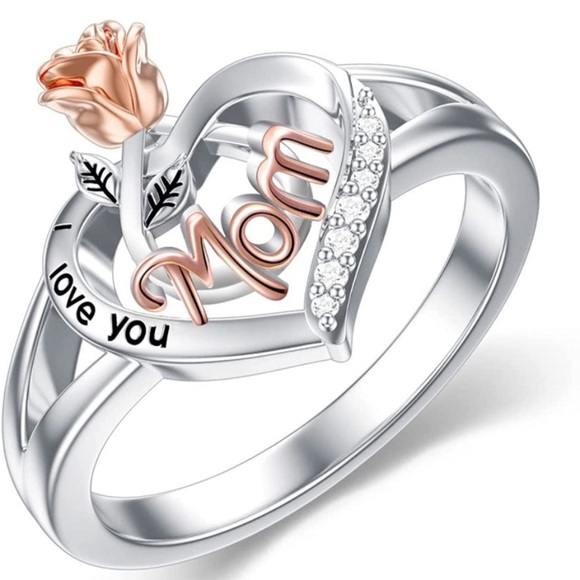 18k Diamond Mom Ring